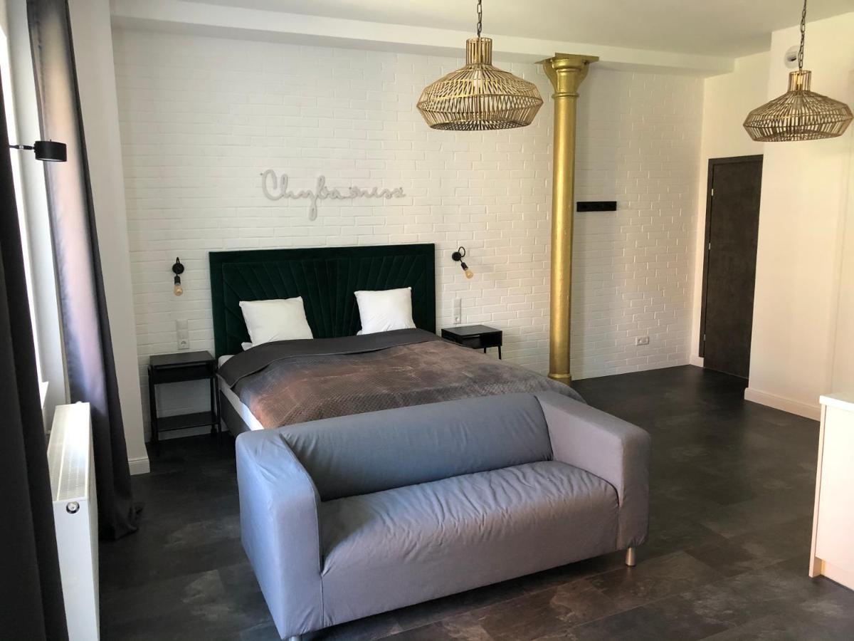 One Night Lofty Fabryczna Apartment เจโลนากูรา ภายนอก รูปภาพ